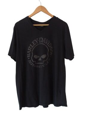Harley-Davidson Black Tone-on-Tone Skull V-Neck Tee
